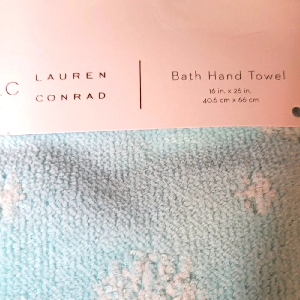 LC Lauren Conrad Polar Bear Hand Towel NWT